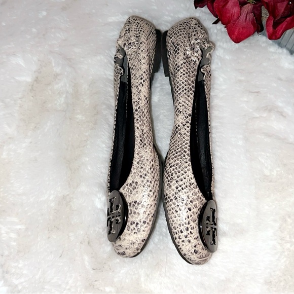 TORY BURCH Reva Snake Print Flat - Picture 6 of 6